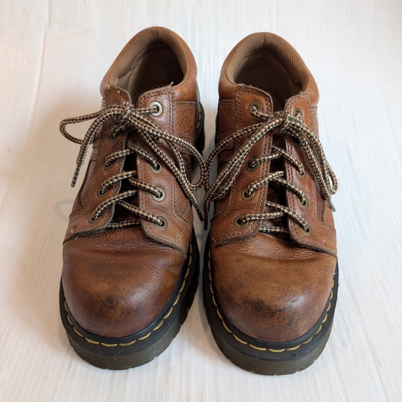 DOC MARTENS 9B08 Brown Leather Oxfords with Chunky Sole Size 9 UK - Picture 11 of 11